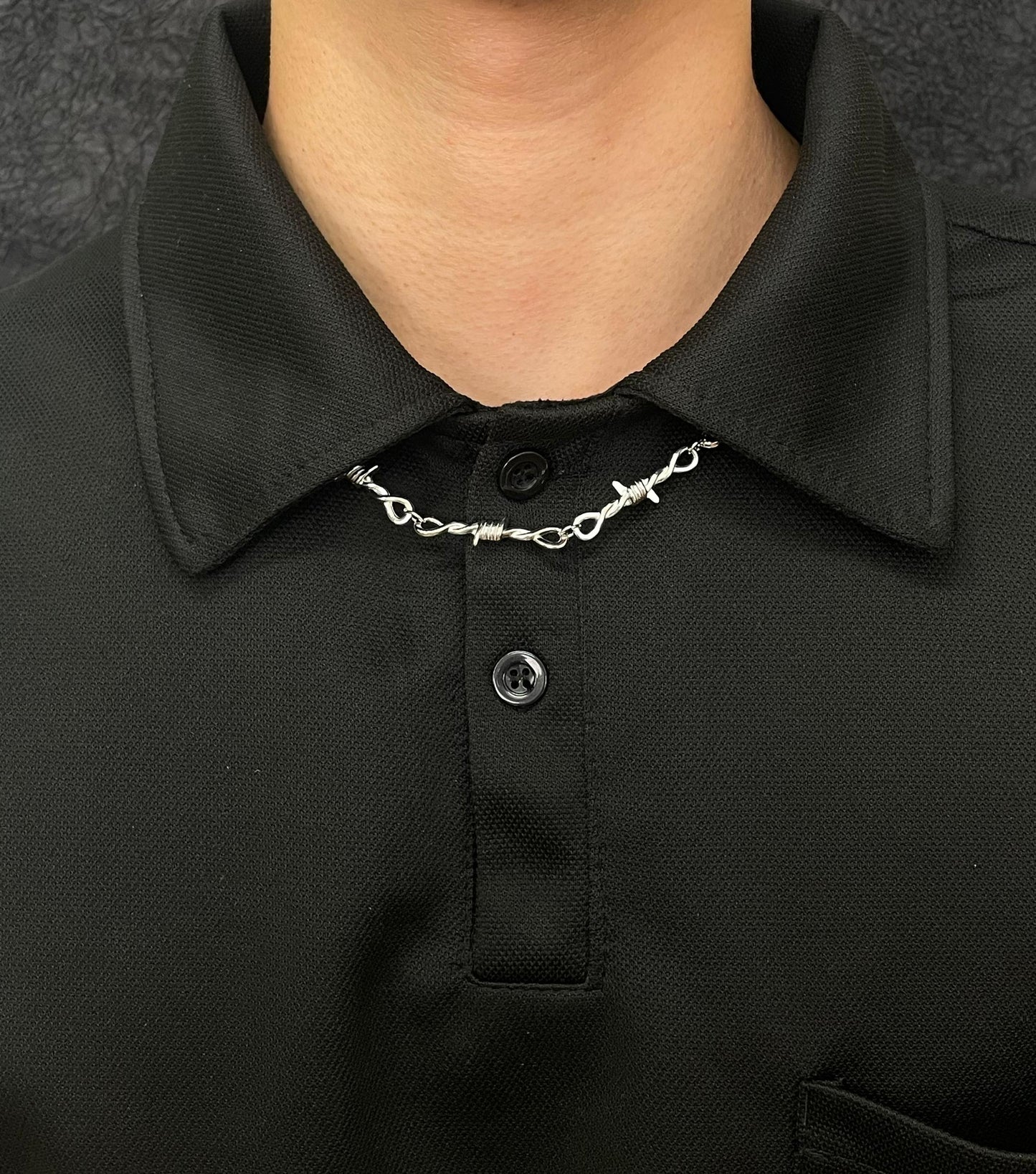 Twisted Thorn Necklace π