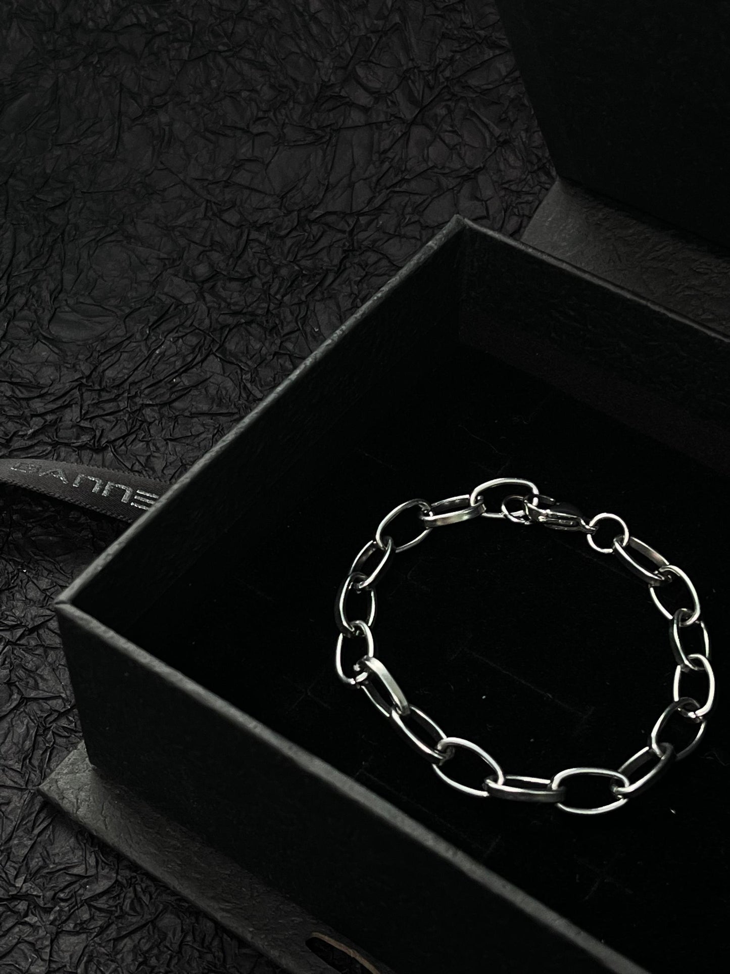 Retro O Flat Chain Bracelet