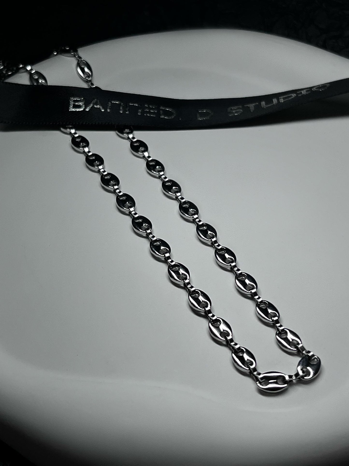 Ellipse Chain Plain Necklace