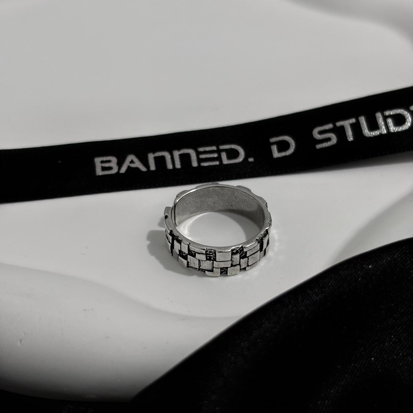 Bricks Texture Ring