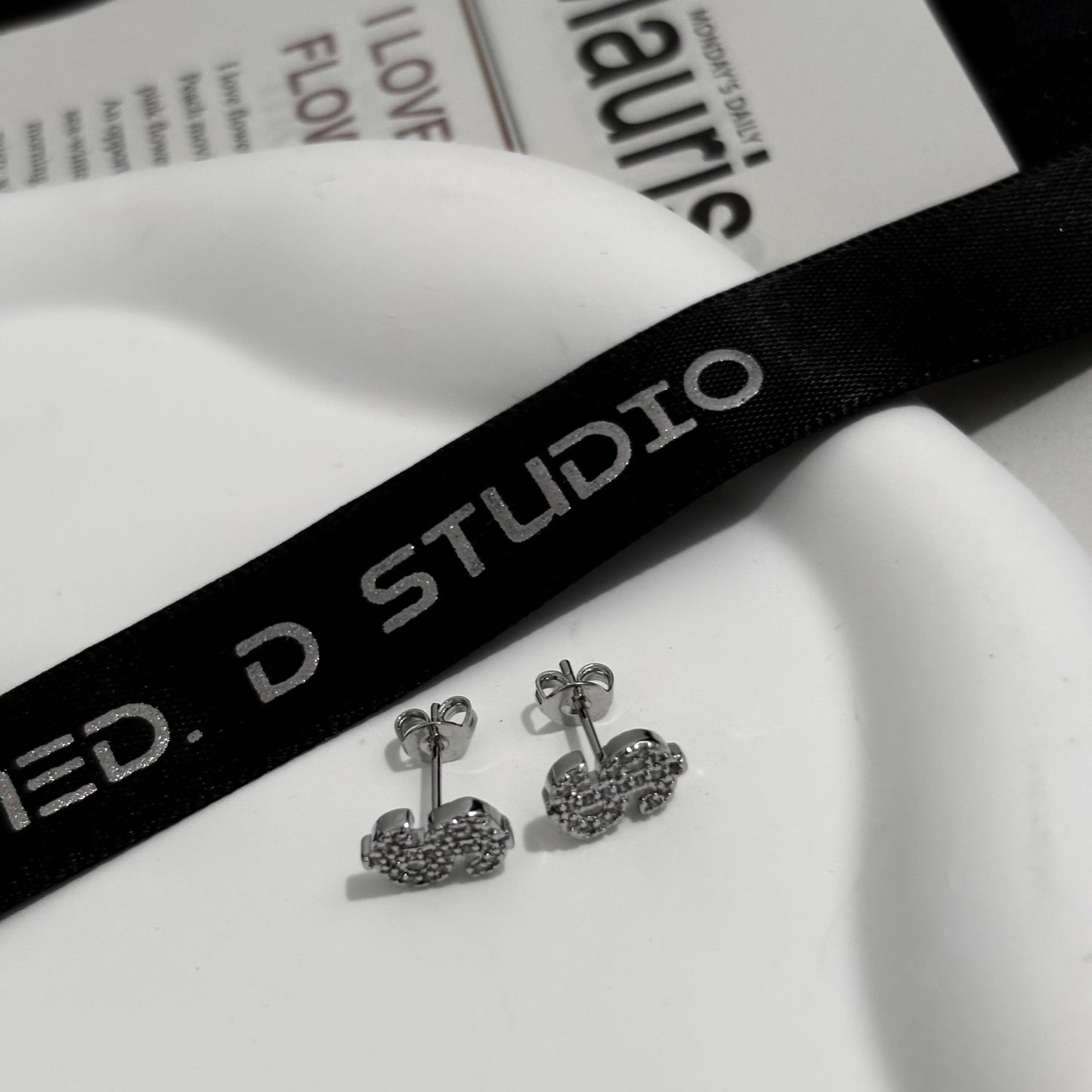 Dollar Stud Earrings