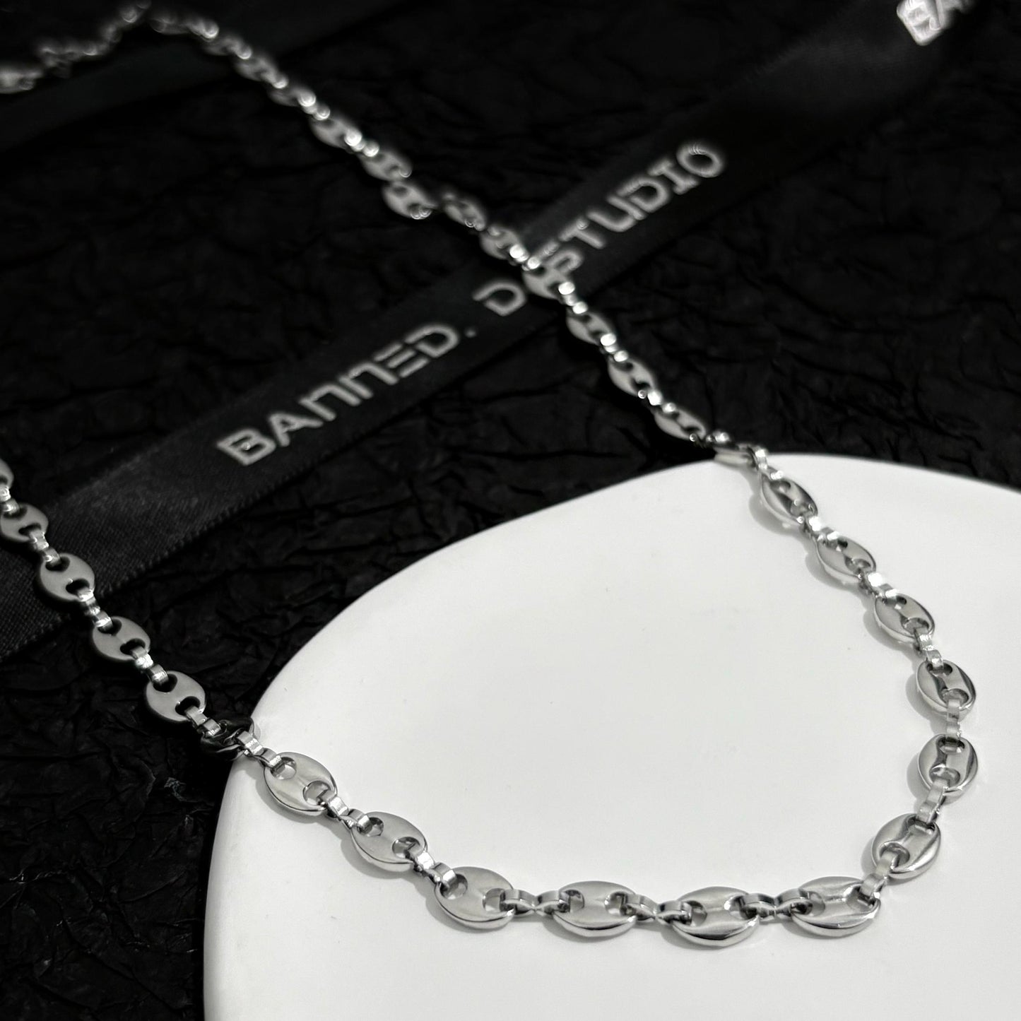 Ellipse Chain Plain Necklace