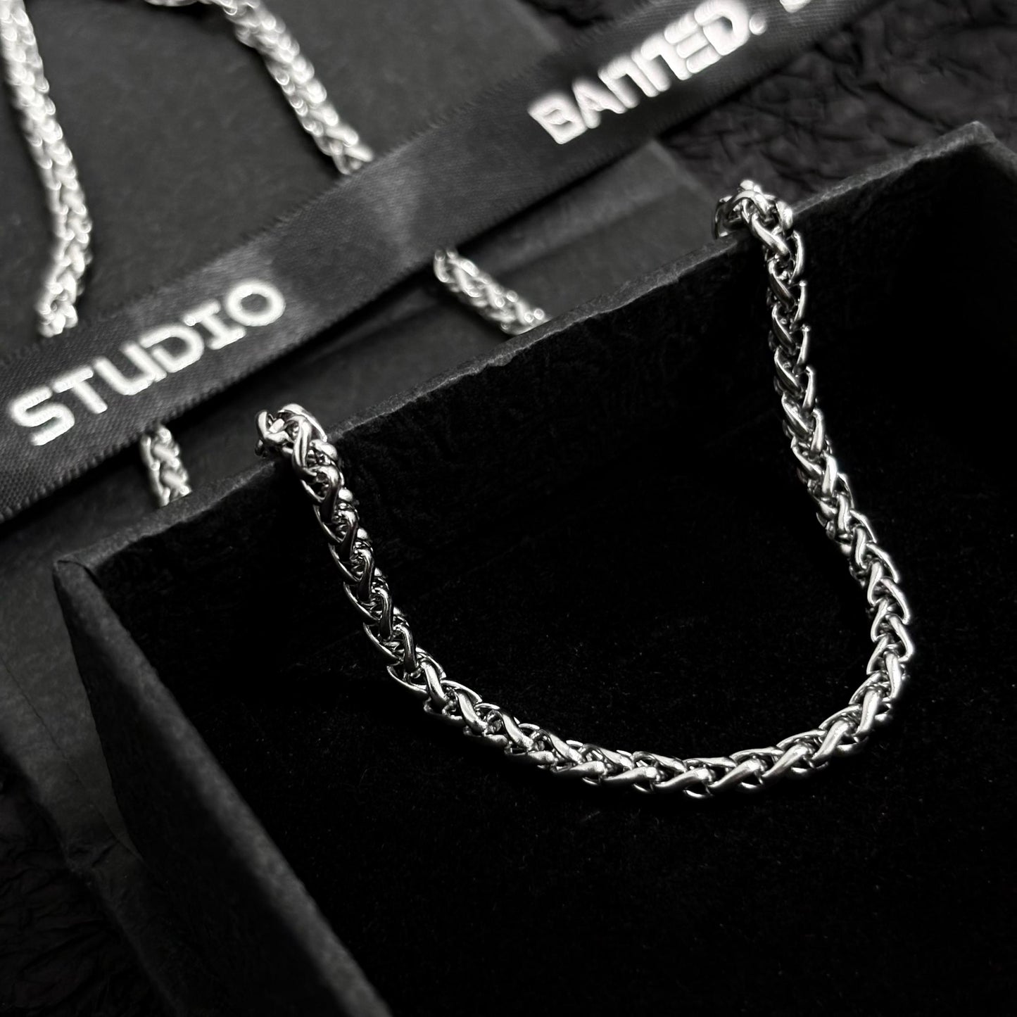 Dragon Keel Style Plain Necklace