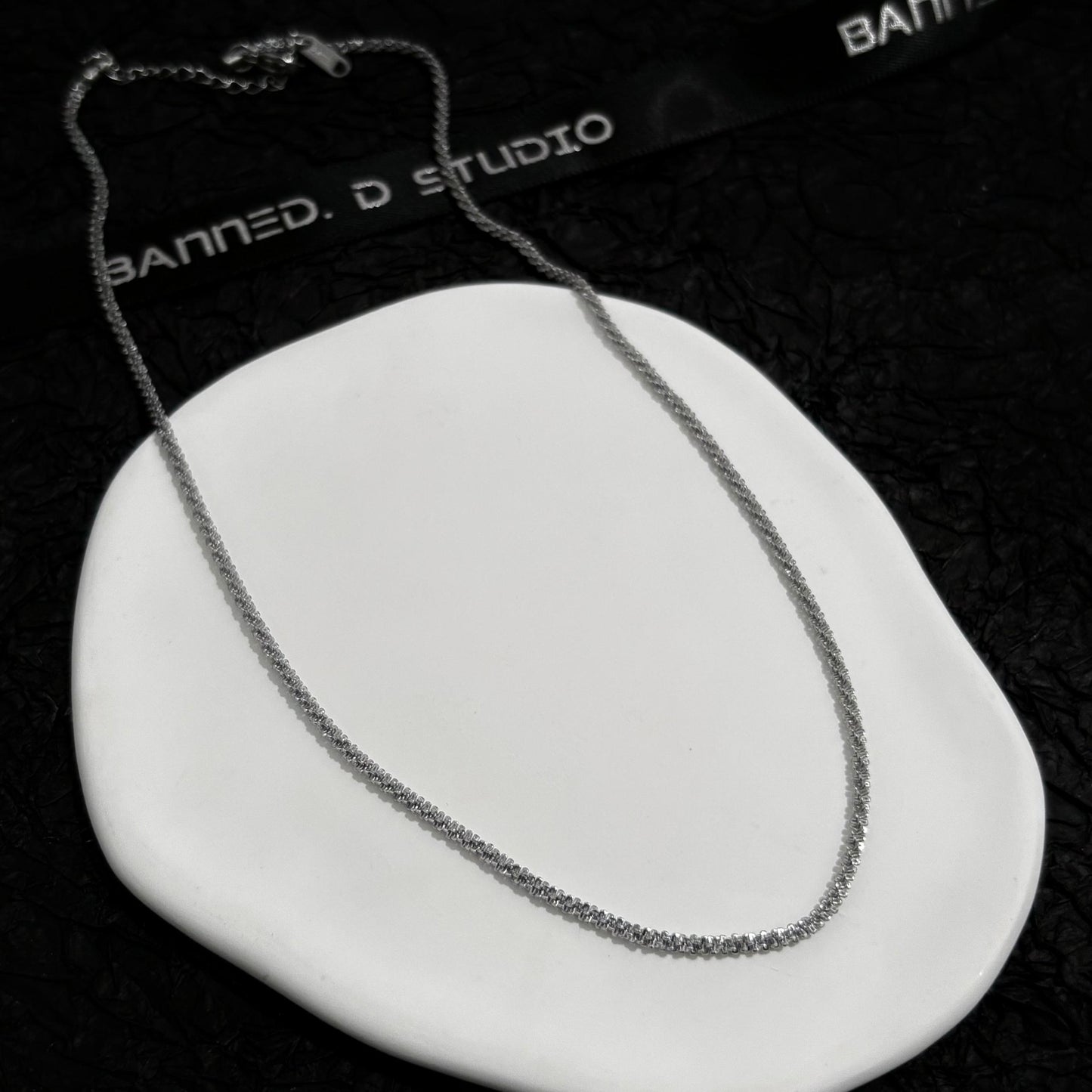 Pieces Style Plain Necklace