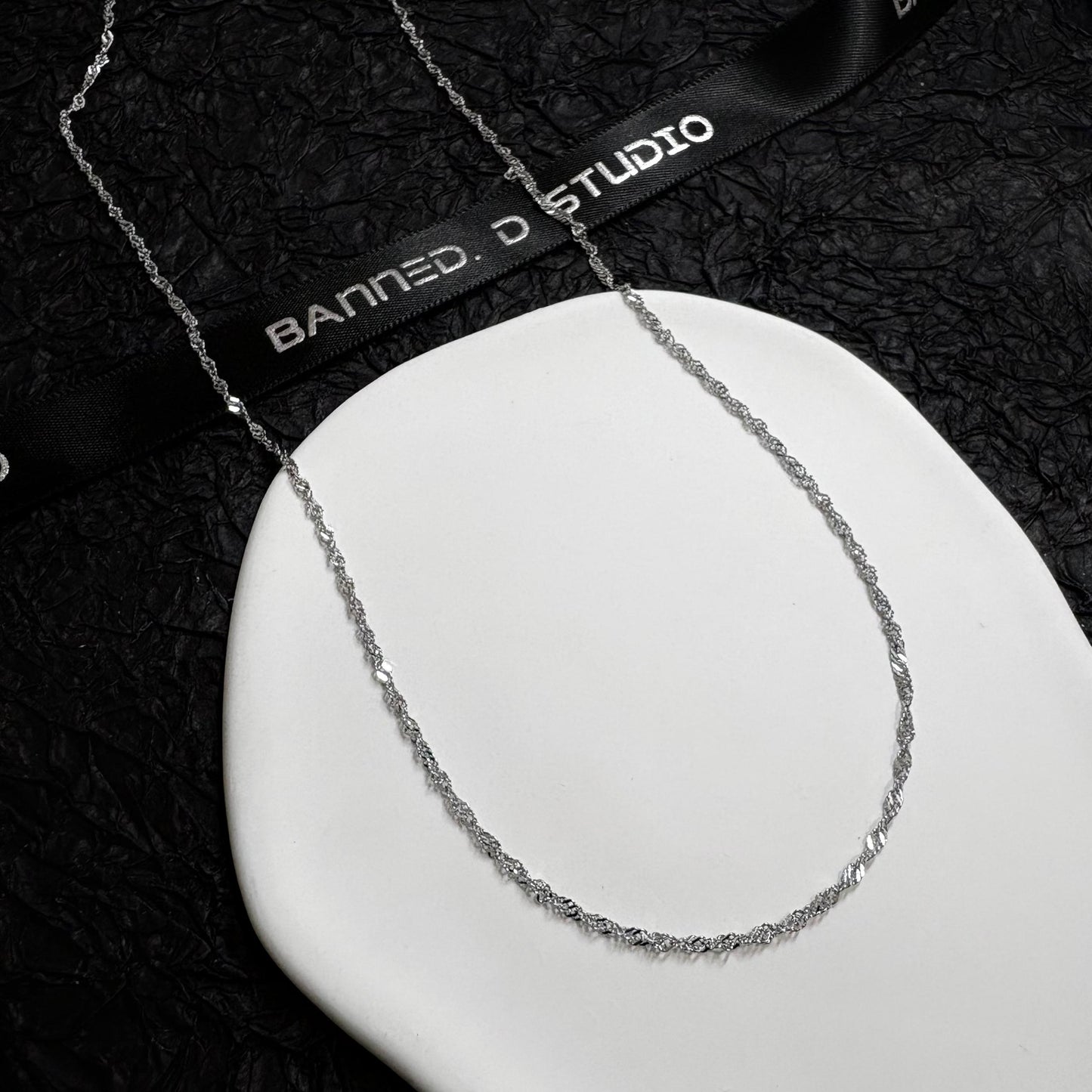 Ripple Wave Plain Necklace