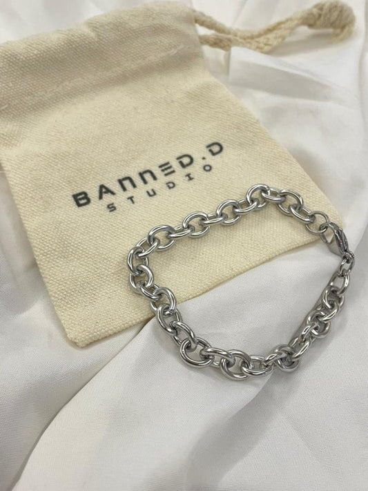 Shaped O Chain Bracelet