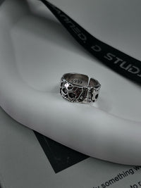 Skeleton Style Ring