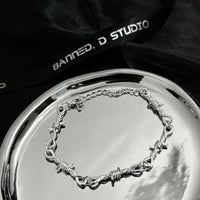 Twisted Thorn Bracelet 🔗
