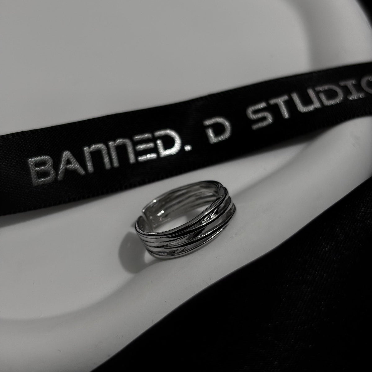 Minimalist Mark Ring
