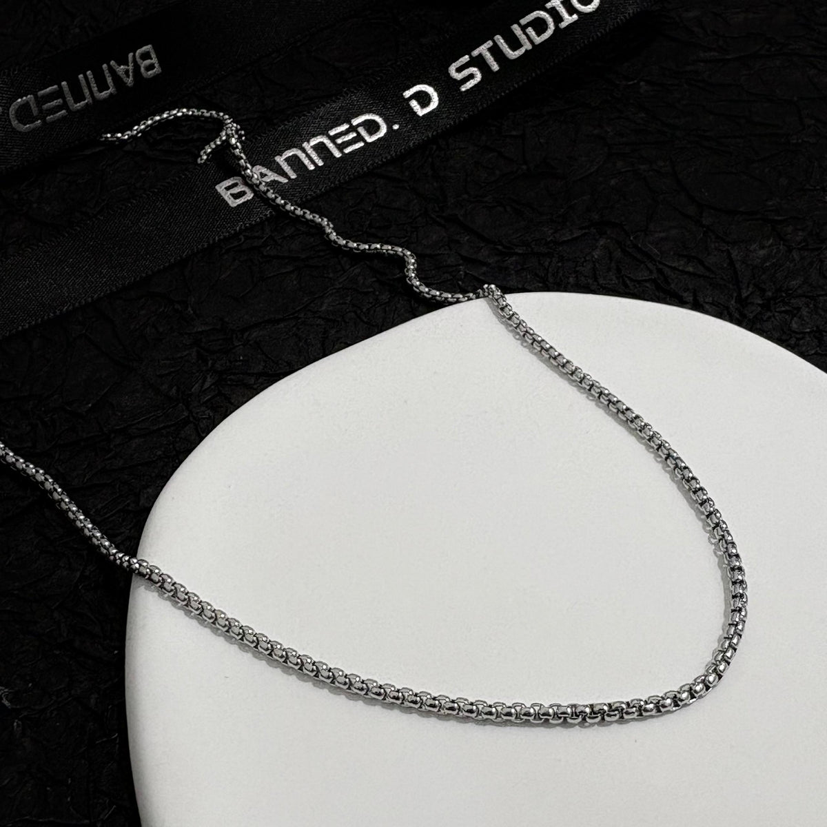 Pearl Style Plain Necklace